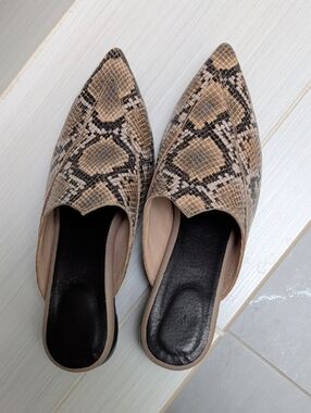 All-Leather Snake-Skin Mule